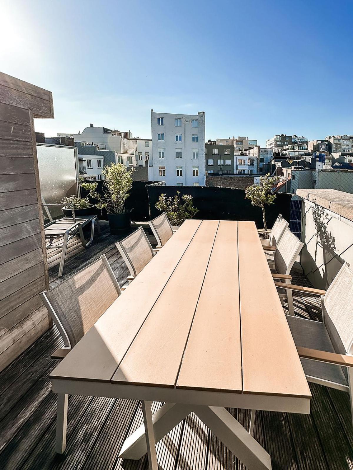 Modern Appartement Centrum Oostende Met Enorm Dakterras Exterior photo